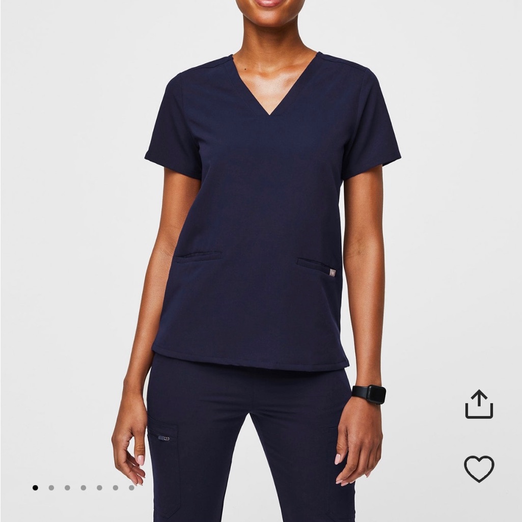 Figs Casma Three Pocket Scrub Top, Navy Blue, Size Small